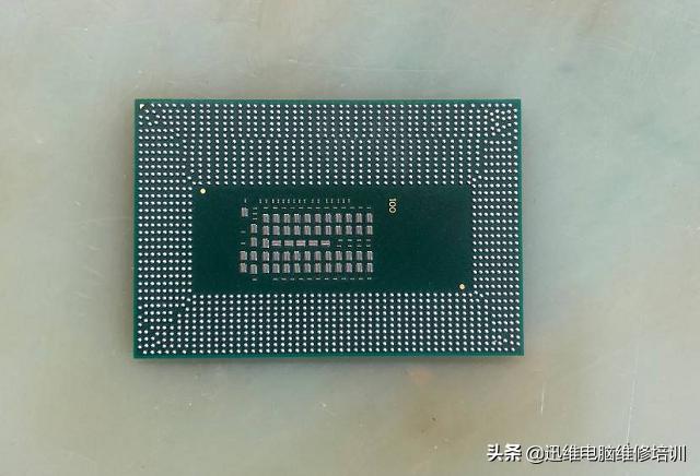 外星人笔记本17r4换显卡,外星人笔记本17r4如何优化配置