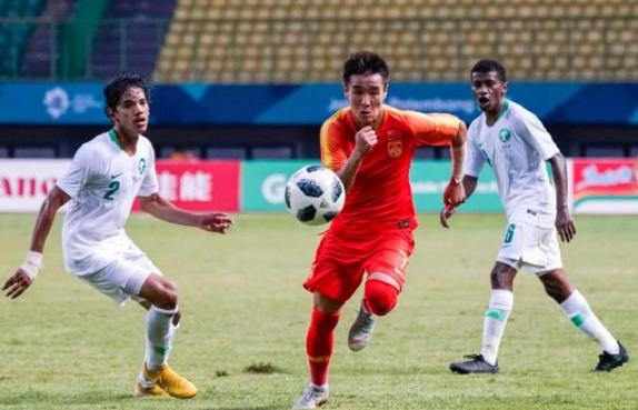 生死之战！里皮赌上自己的最后尊严，祭出3前锋欲破15年魔咒