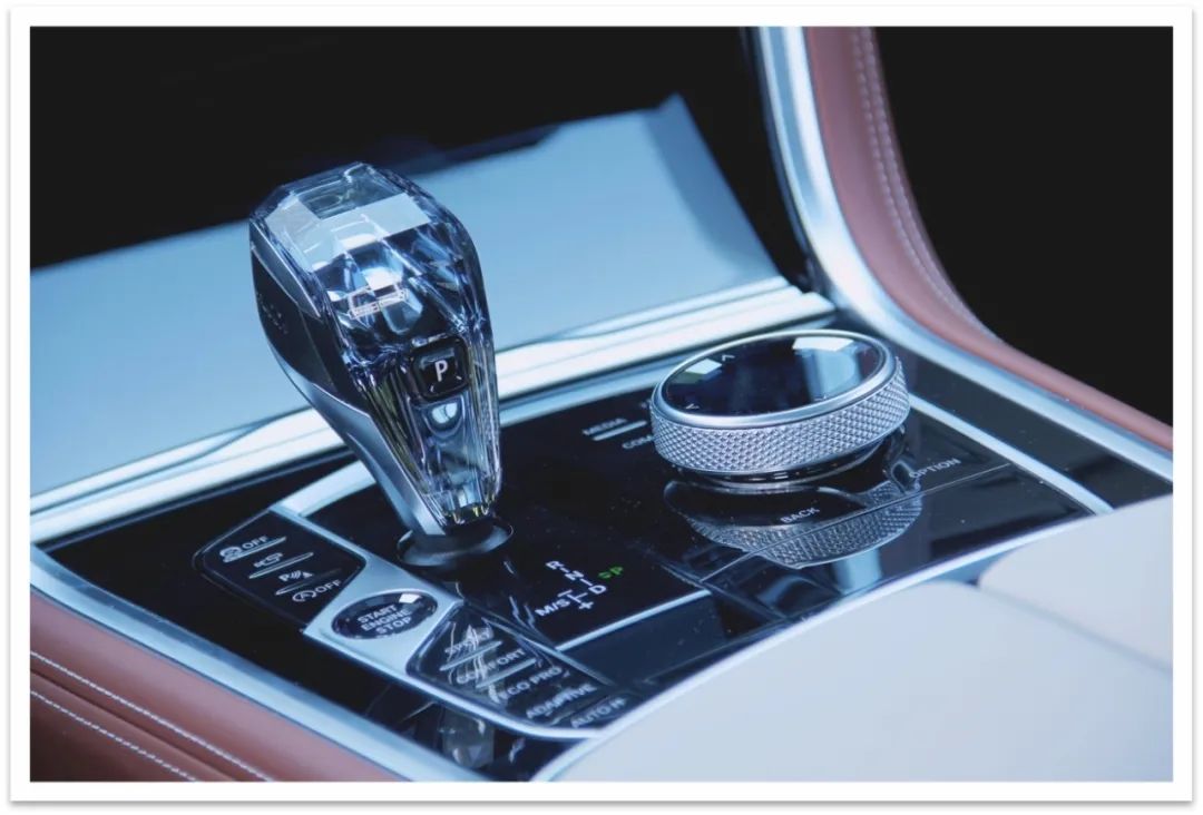 宝马轿车的天花板，试驾你不知道的“宝藏”8系