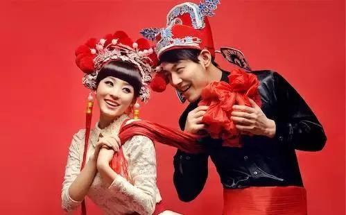 被好运包围这生肖中晚年财如泉涌,金银堆满仓的三大生肖