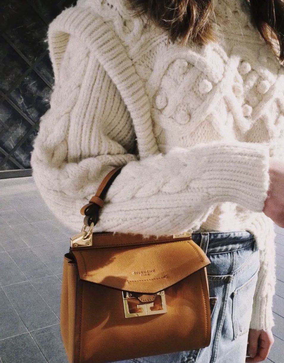 最好看百搭的大牌棕色系包包,韩剧女主同款斜挎帆布包