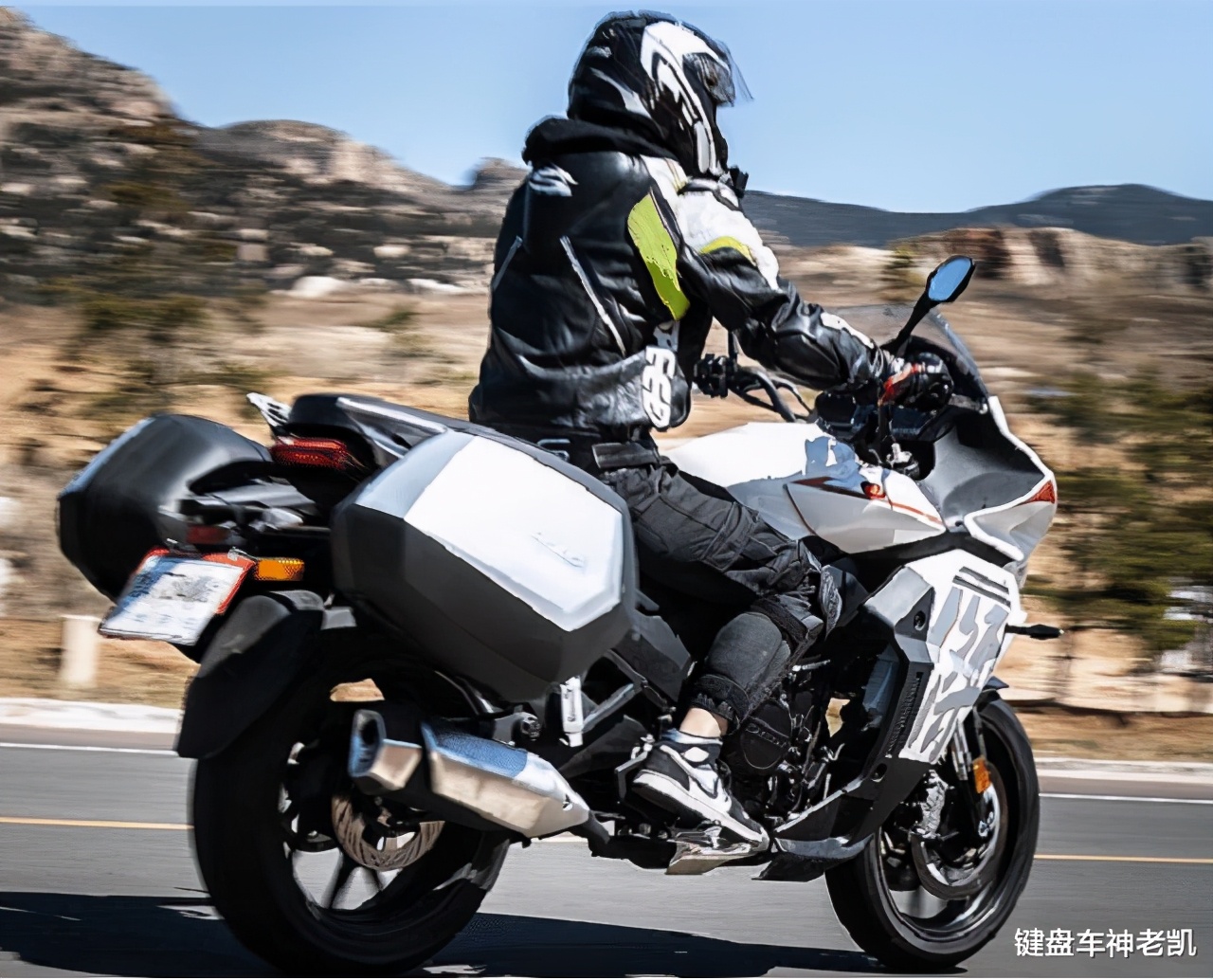 杰迪750纯享版,杰迪首次亮相杰750gt休旅车