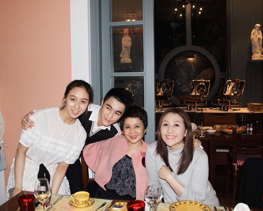 赌王26岁女儿现状,赌王28岁女儿现状