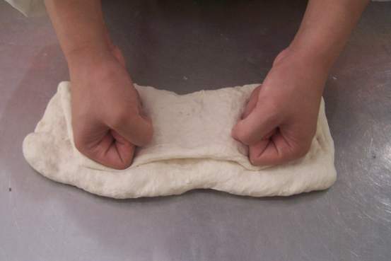 安琪油条膨松剂的使用方法,无矾油条制作及配方全部过程