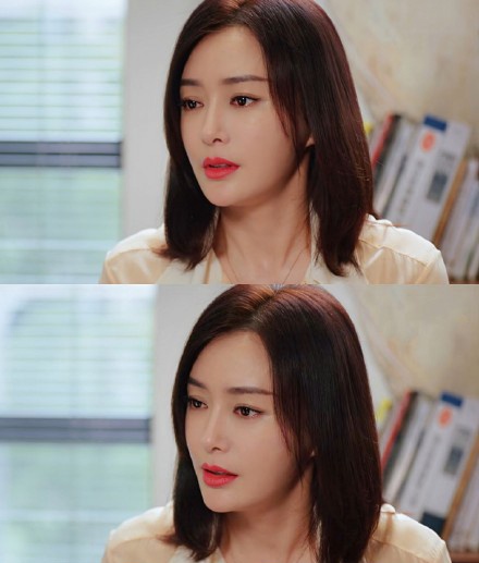 从白月光到莫向晚秦岚只用了支“本宫不死”色口红