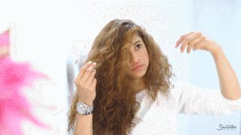 卷发睡一觉就直了怎么办,烫卷发后睡一晚就直了怎么办