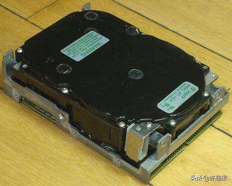 许迎果第146期机械硬盘的发展历史