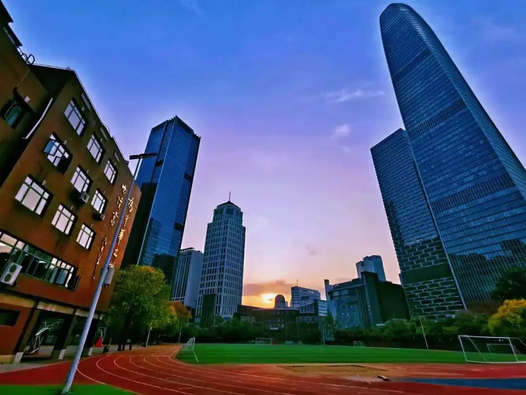 天津市耀华中学冯耀忠,天津市耀华中学招聘