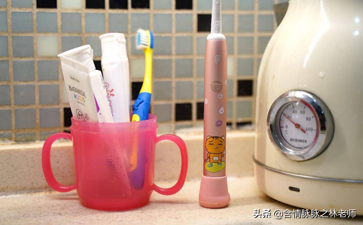 儿童电动牙刷哪个牌子好性价比高,舒客儿童电动牙刷的正确使用方法