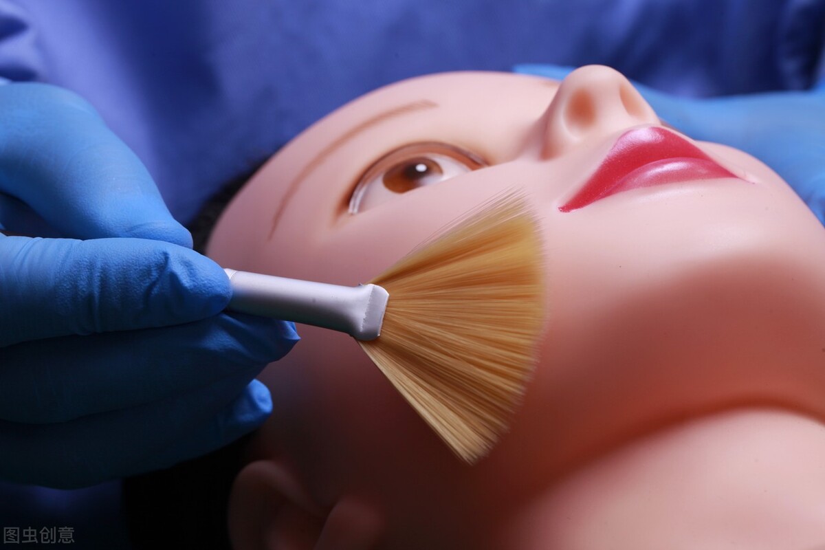 美容毁容,美容护肤毁容