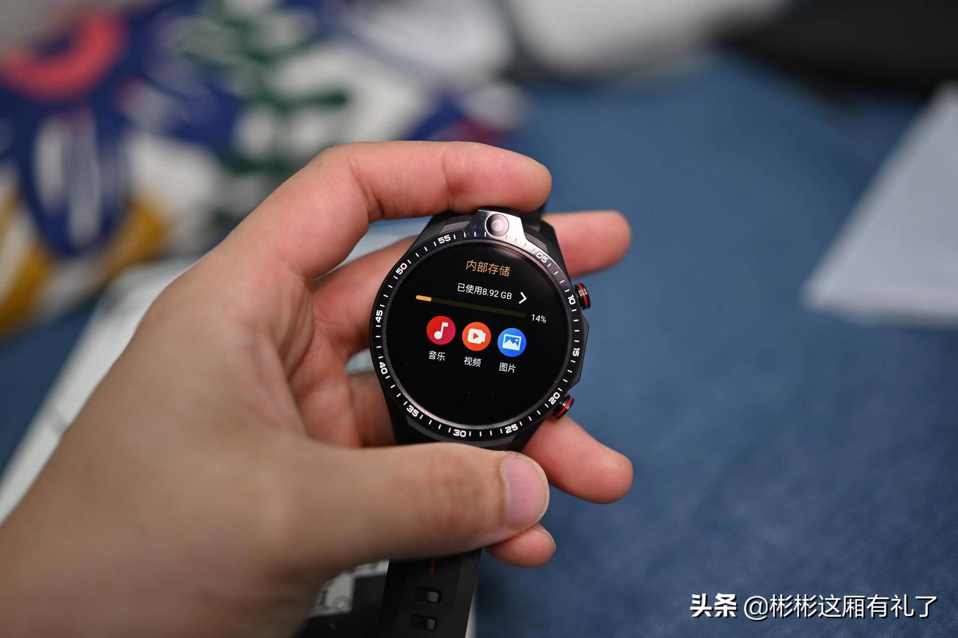 jeep黑骑士智能手表评测,jeep黑骑士智能手表测评人脸解锁