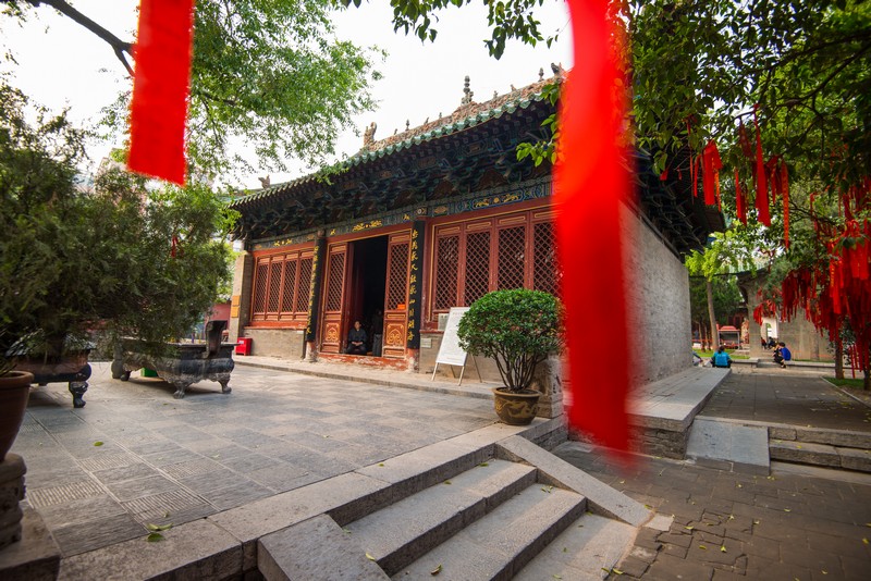 郑州大城隍庙,郑州城隍庙里面讲解