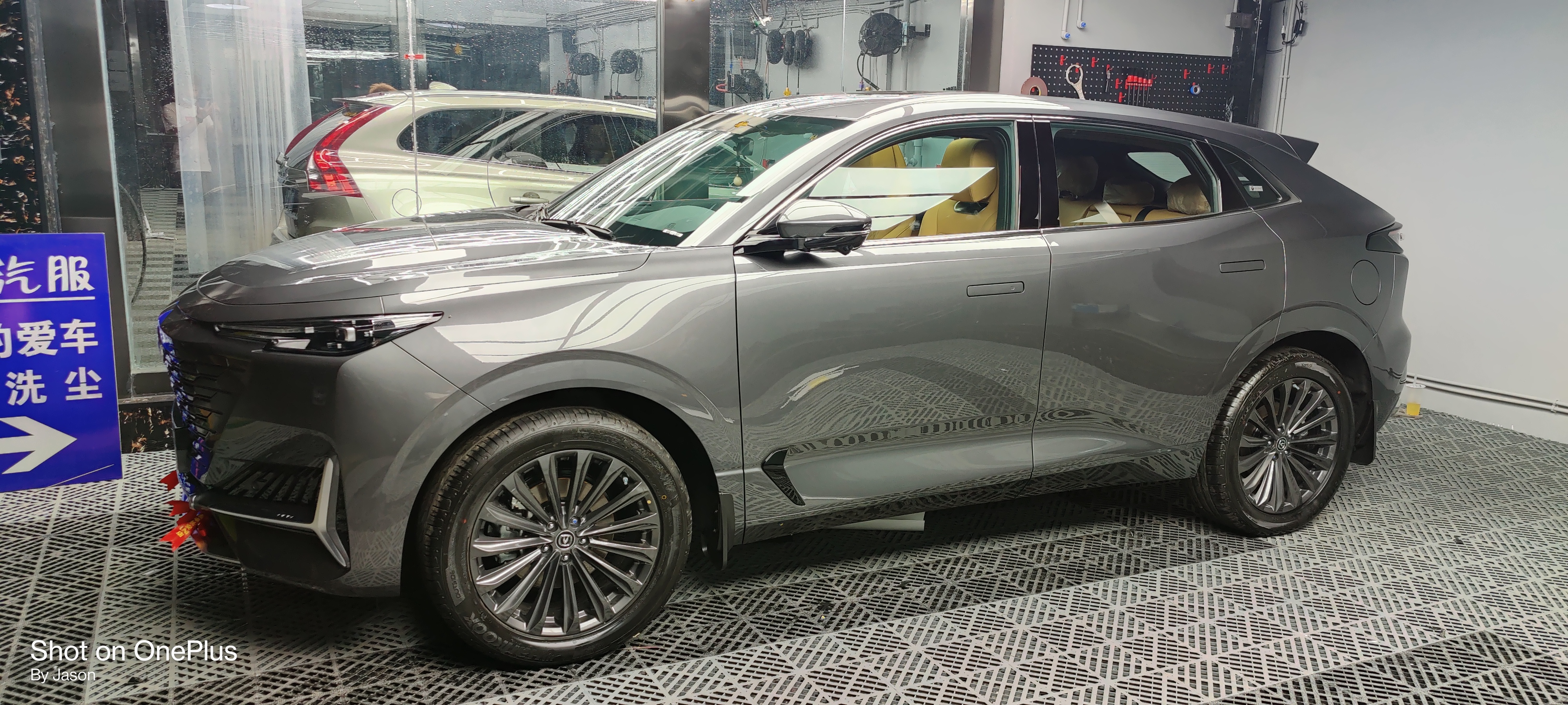 unik四驱底盘装甲,unik底盘装甲视频