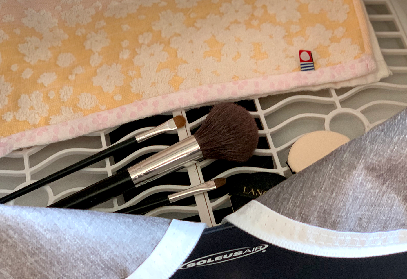 拒绝衣物阴干和异味，一份靠谱的衣物消毒烘干盒选购指南