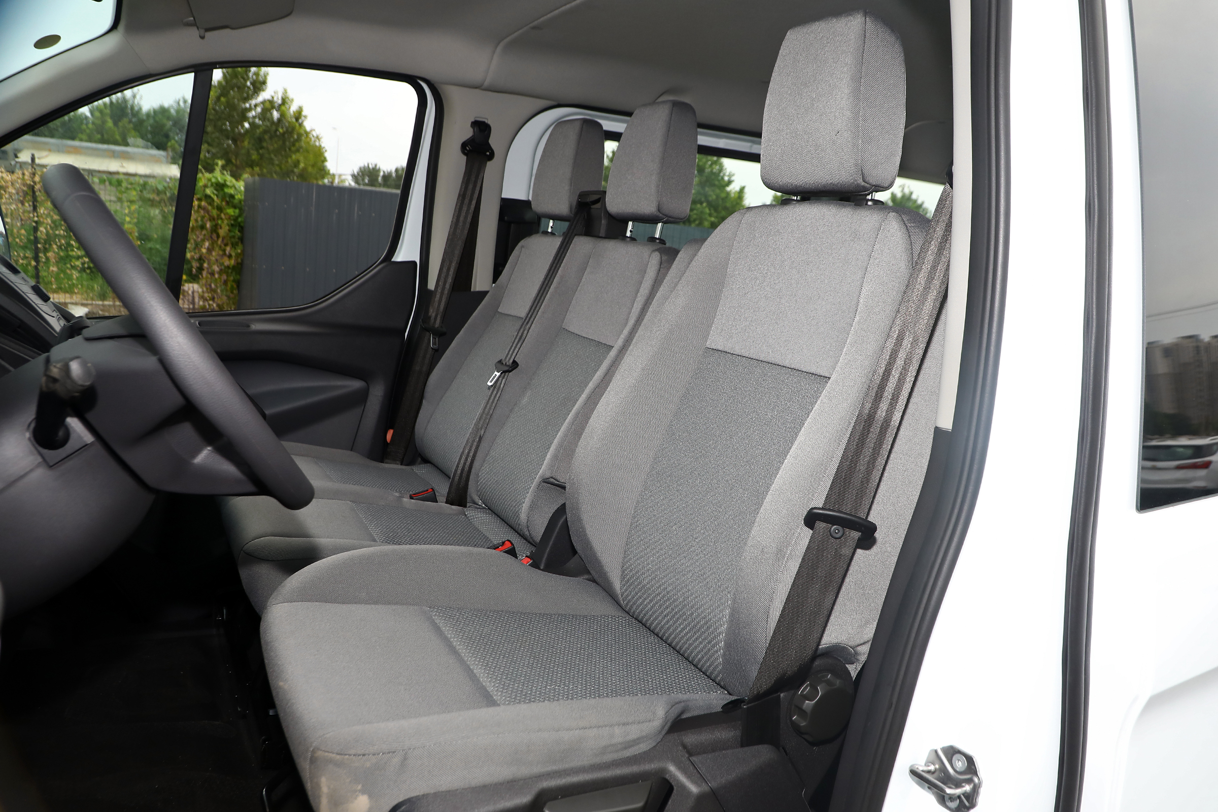 福特新全顺1.5t落地价格,福特新全顺14.98万