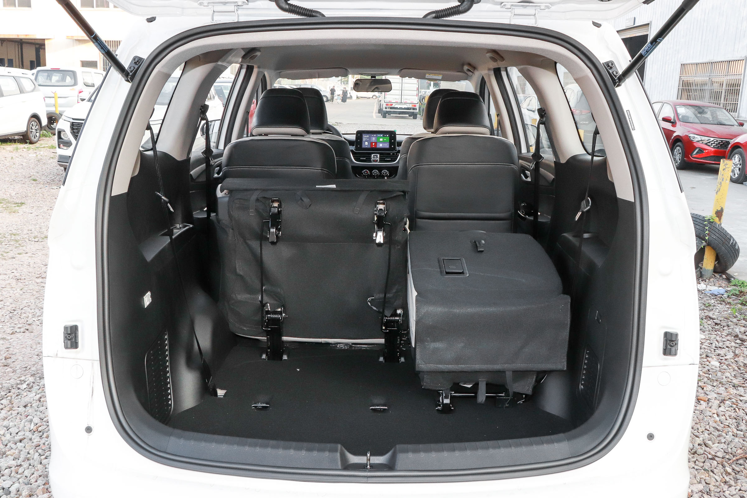 便宜实用大空间7座车,家用便宜点的7座大空间