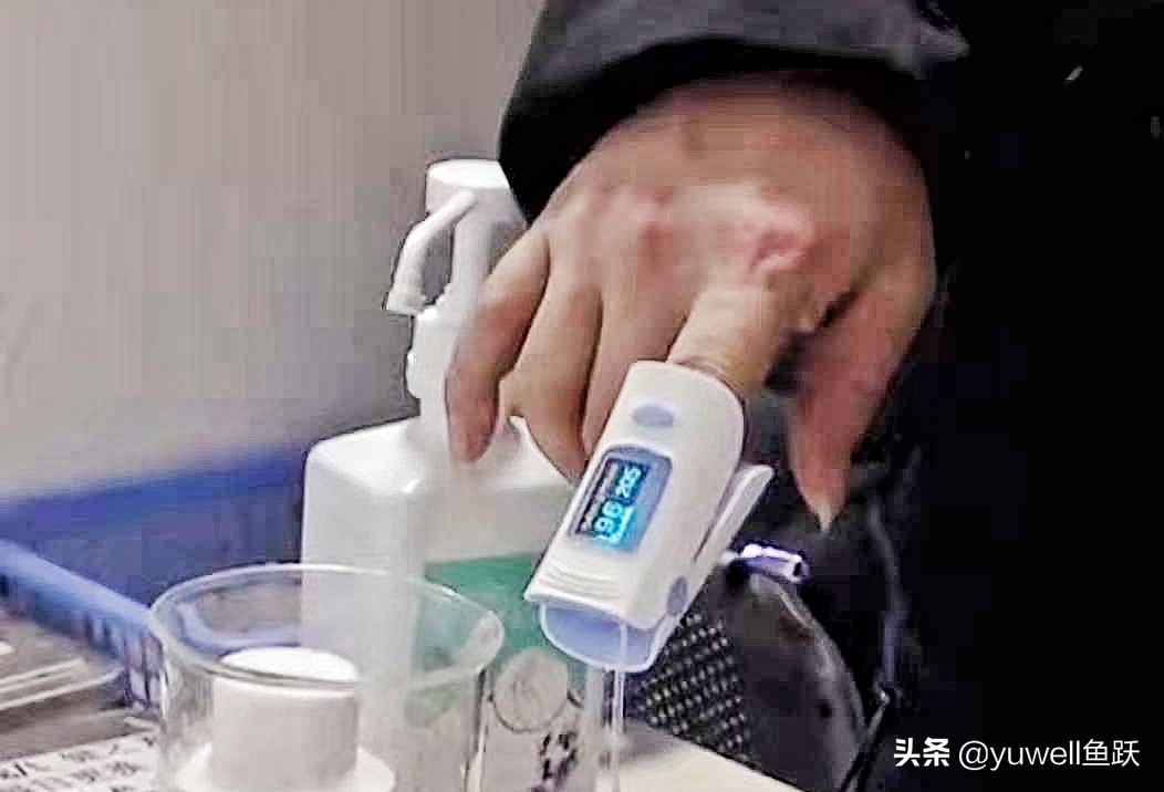 孕晚期总是胸闷？别忽略宝宝发出的求救信号