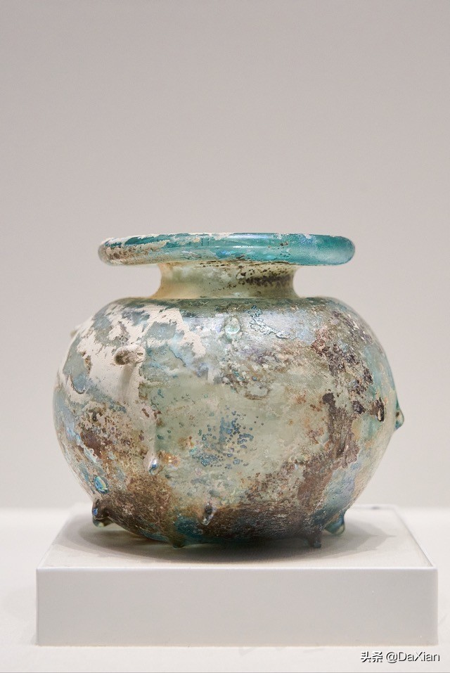 异彩纷呈：古代东西文明交流中的玻璃艺术之三（4）