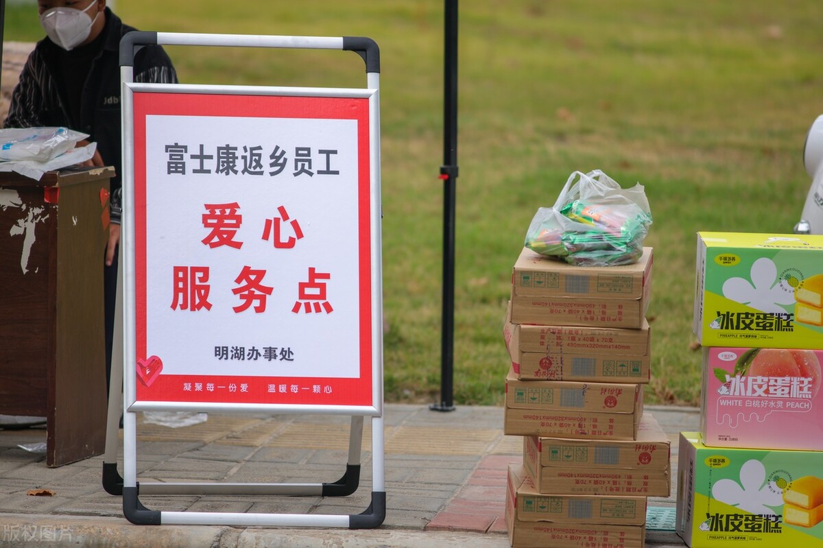 全国多地发通知，乘高铁飞机不再查核酸，钟南山新发声值得关注