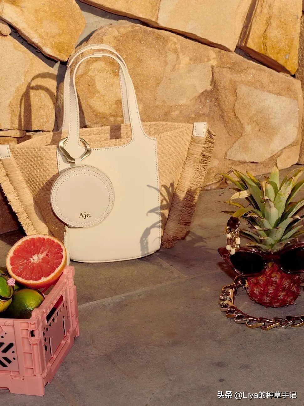 夏天必备的草编包清爽又百搭,草编包高级感时尚漂亮