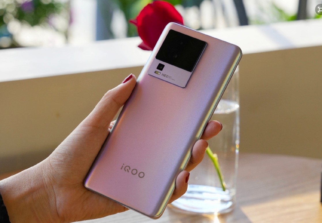 2000元内国产良心手机这4款超值,2000元左右的最新5款性价比手机