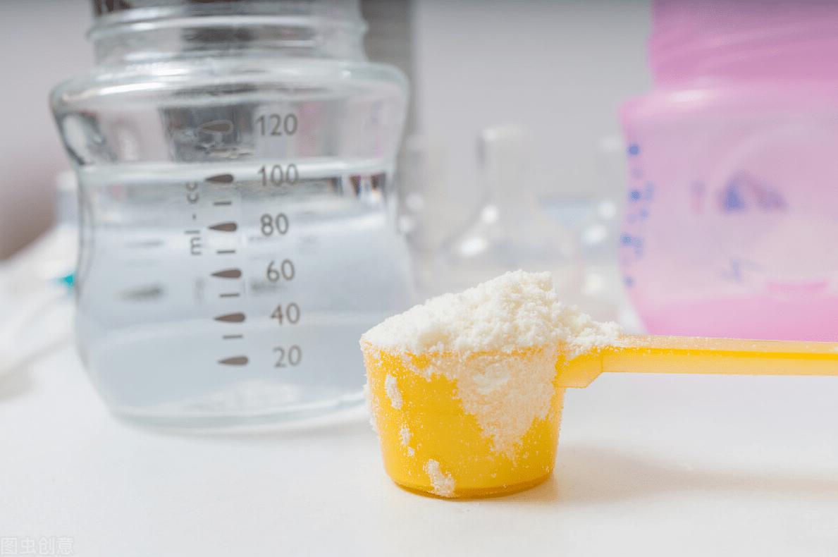 奶粉结块不溶解怎么办,奶粉不溶解的原因