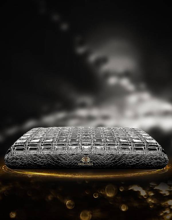 閲戠弨榄呭奖娣辩潯鐜嬪姪鐪犲嚌鑳舵灂,閲戠弨榄呭奖