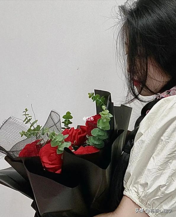 为什么节日都是男人给女人送礼物,为什么过节一定要给女朋友送礼物