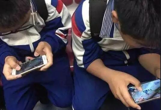 一个9岁女孩玩游戏被骗6000元,8岁女孩玩游戏被骗1万多