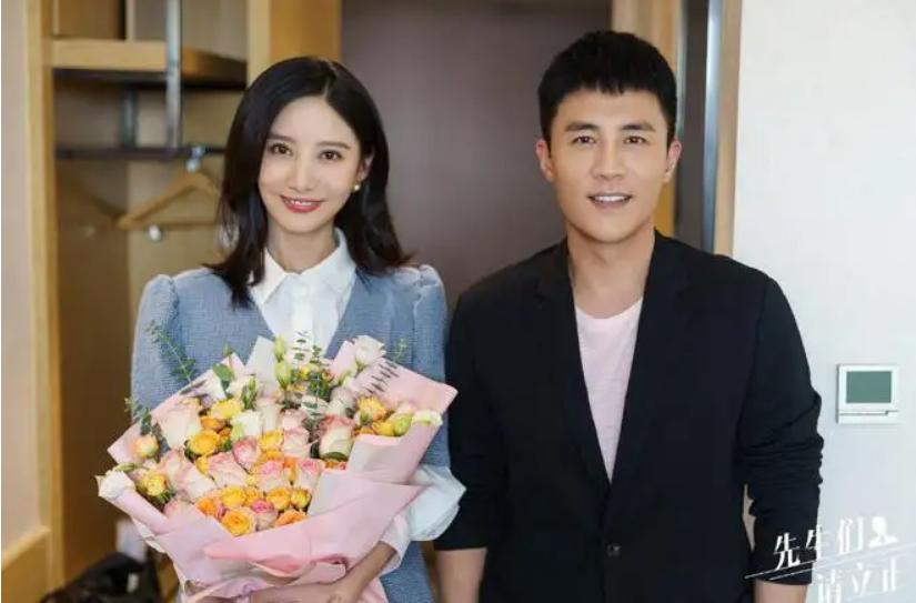 集体打一星，开分2.4，年度恶臭烂剧