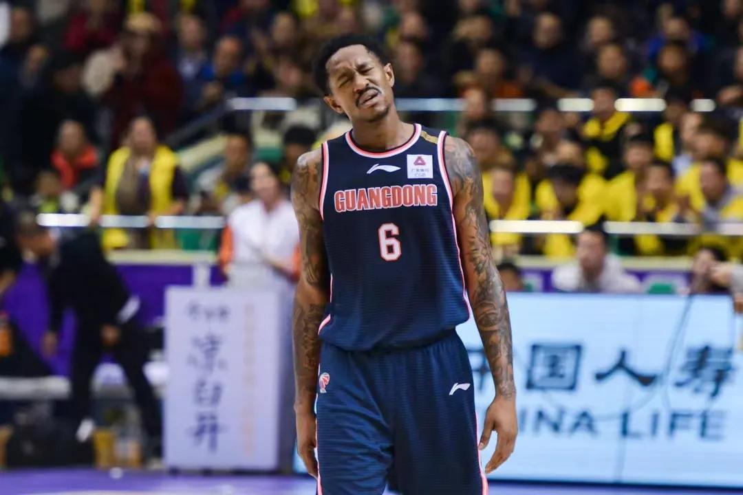 张昊13分集锦,张昊广东宏远赛后采访