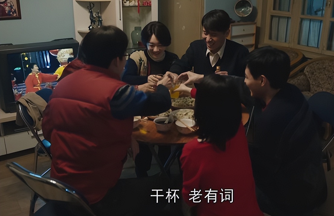 我们的日子：几家人的穿着勾画阶层差异，你穿的衣服就是你的阶层