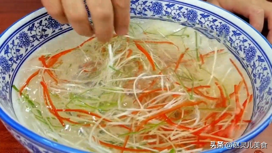 甲流来袭莫慌看完之后轻松应对,甲流来袭出现症状别硬扛要早用药