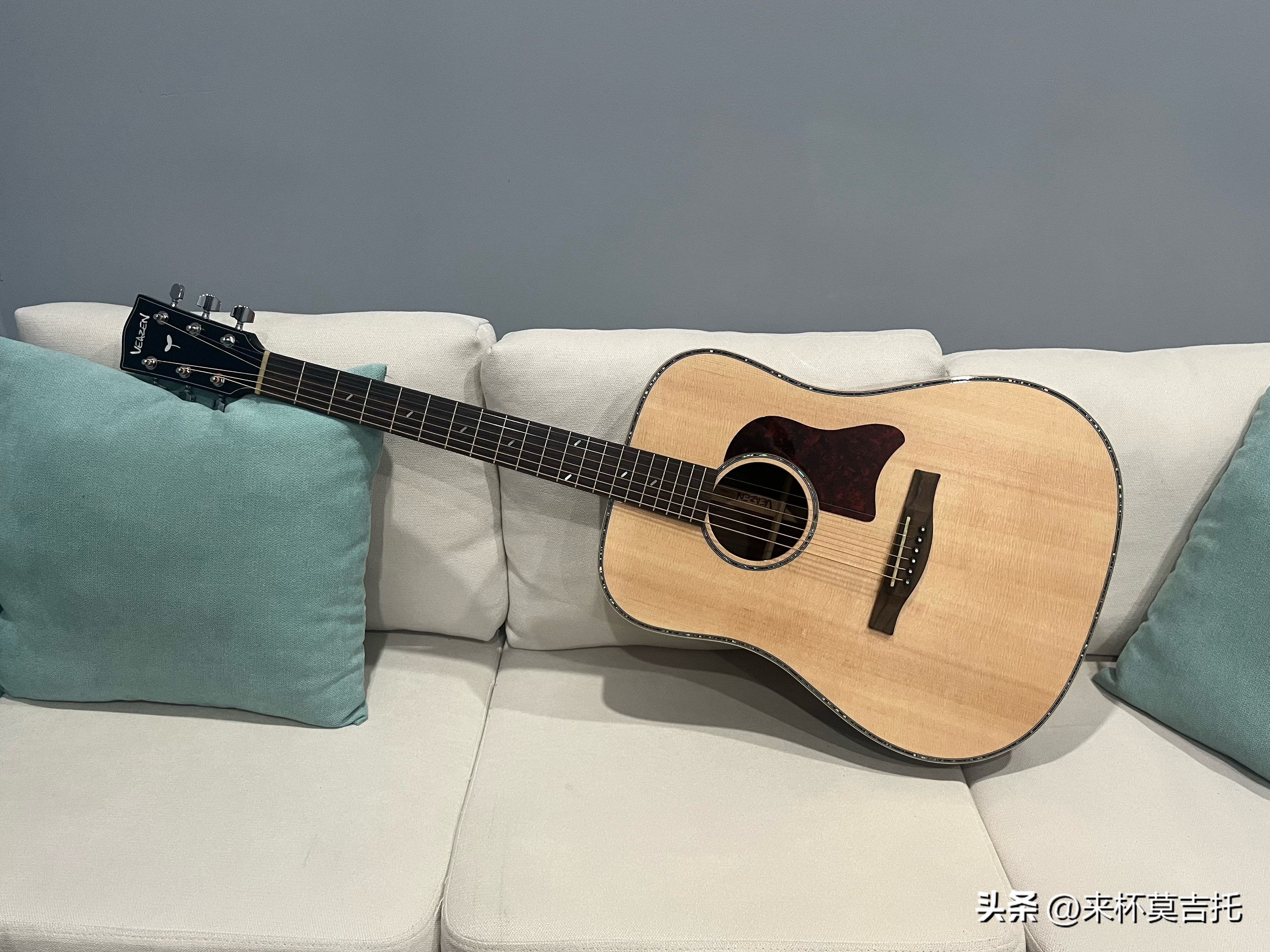 入门吉他是雅马哈好还是布鲁克好,吉他雅马哈fg800适合指弹