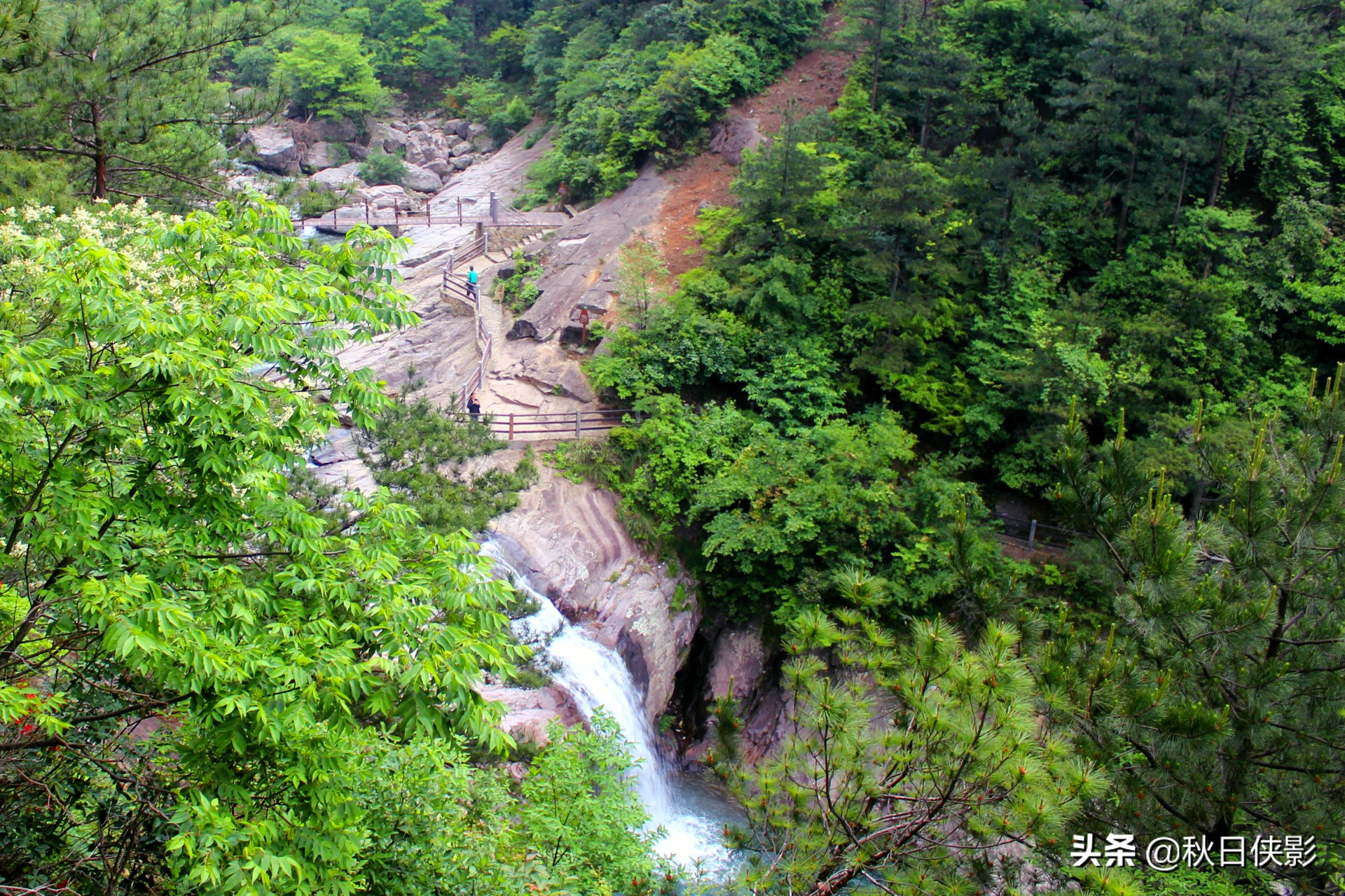 离杭州最近玩水,离杭州很近的溪水观赏