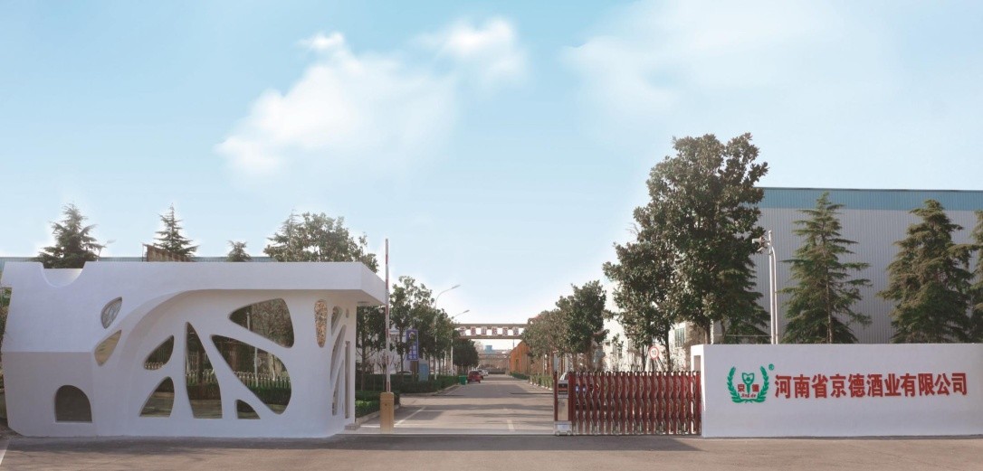 小型精酿啤酒厂需要手续,开办小型精酿啤酒厂怎么选择设备