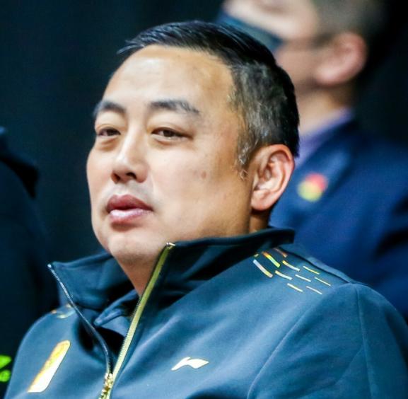 刘国梁夺冠感言,刘国梁祝贺樊振东夺世界冠军