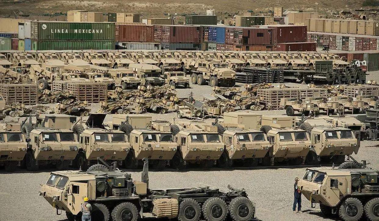 美国执意武装台湾，*火军**巨头已涌入岛内