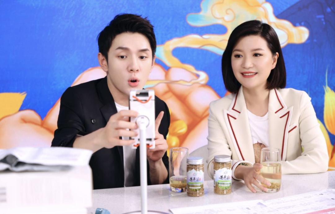 直播电商入局新农货，李佳琦直播间如何将网红变常红？