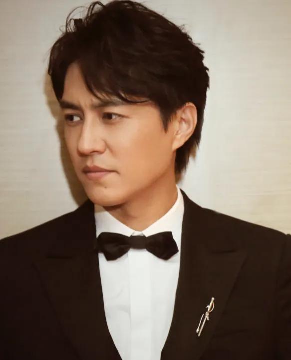 主播打回流靠什么赚钱,抖音花100元打赏主播主播得到多少