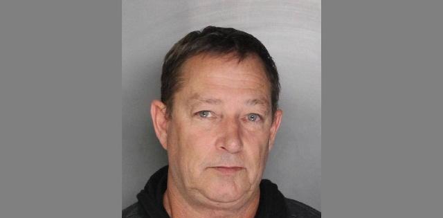 虚伪保安专家27年连环强奸被判无期徒刑