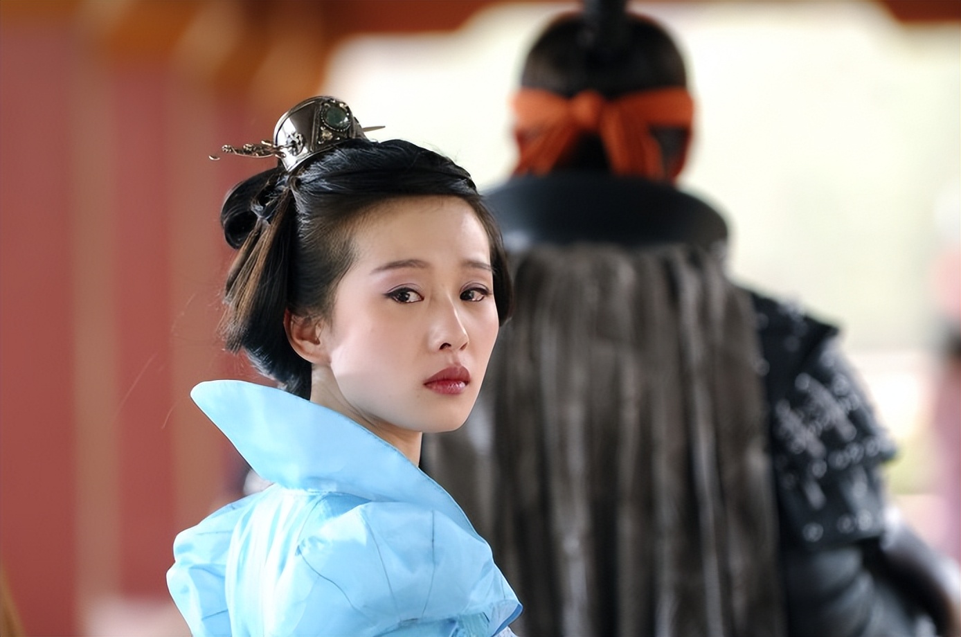 那些扮丑年轻却美若天仙女明星,曾经被嫌弃长得丑的女星