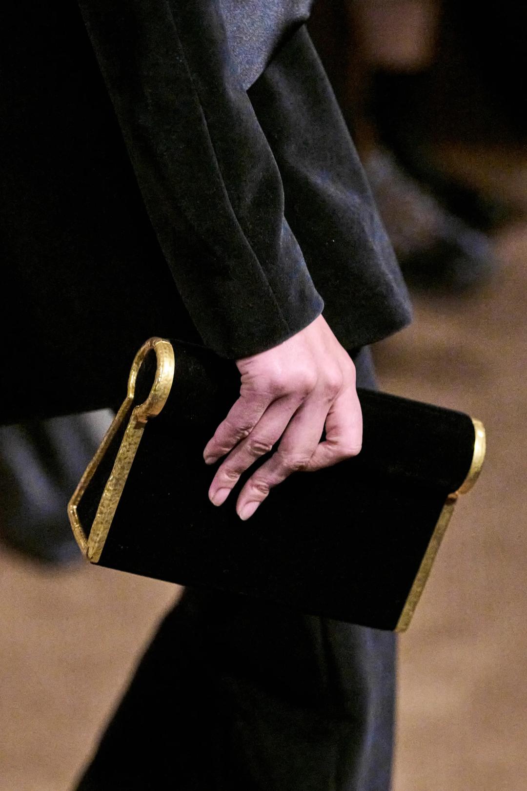 2023秋冬伦敦时装周收官,2022秋冬巴黎时装周什么时候开始