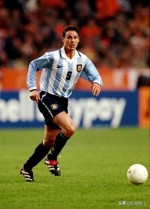 里杰卡尔德和布斯克茨,布斯克茨后腰集锦