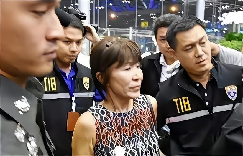 泰国43岁大妈整容变20岁姑娘,62岁大妈整容成萝莉