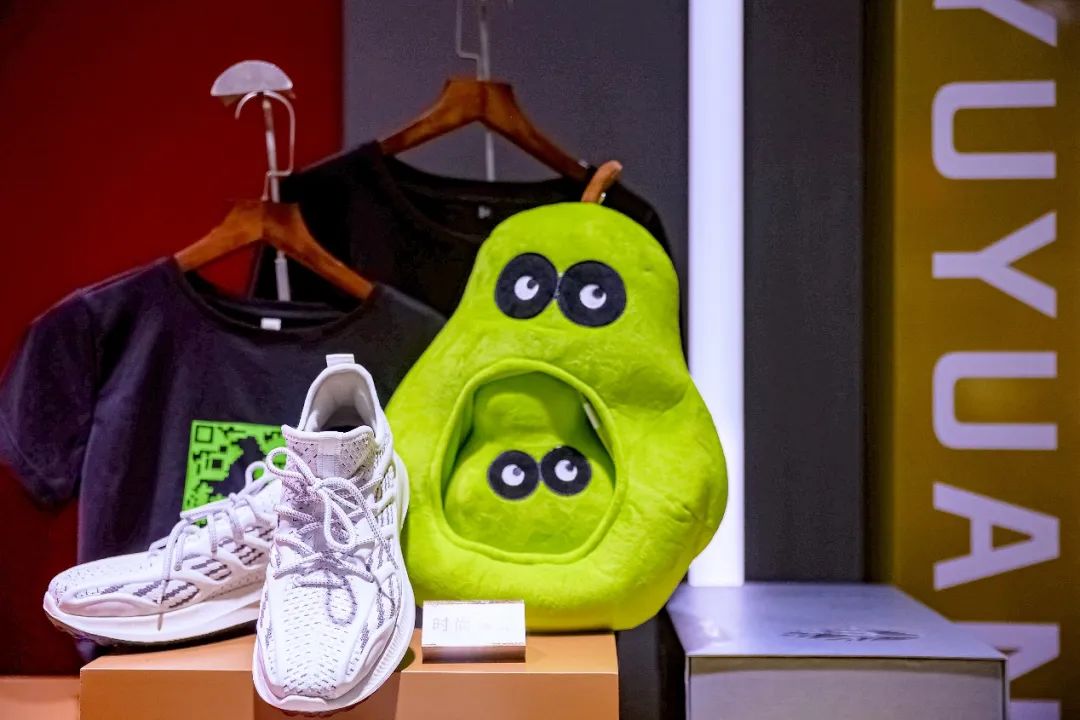 新消费,汇蜂巢|云尚直播发力,新汉派服饰迎来产业新风口