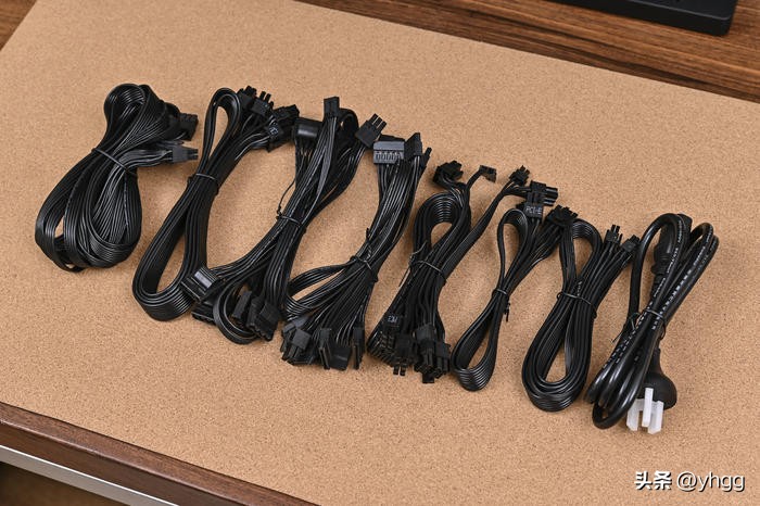 低调实用中塔——ROGZ690HERO+影驰4070Ti+银欣FARAB2装机展示