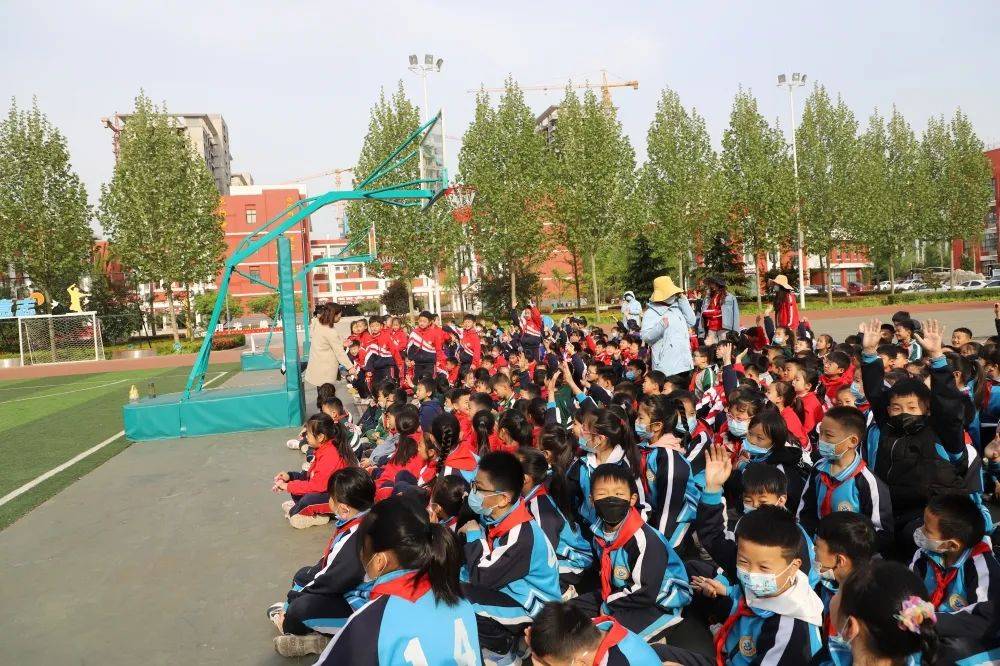 绿城足球文化节,阳光文化节篮球赛视频