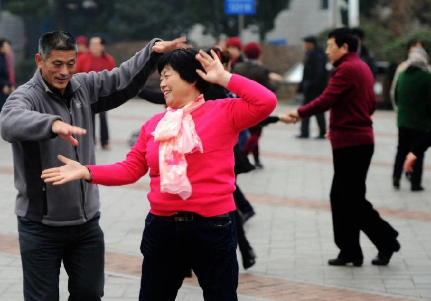 老年人的生活有什么共同特点,老年人的生理特征有哪些