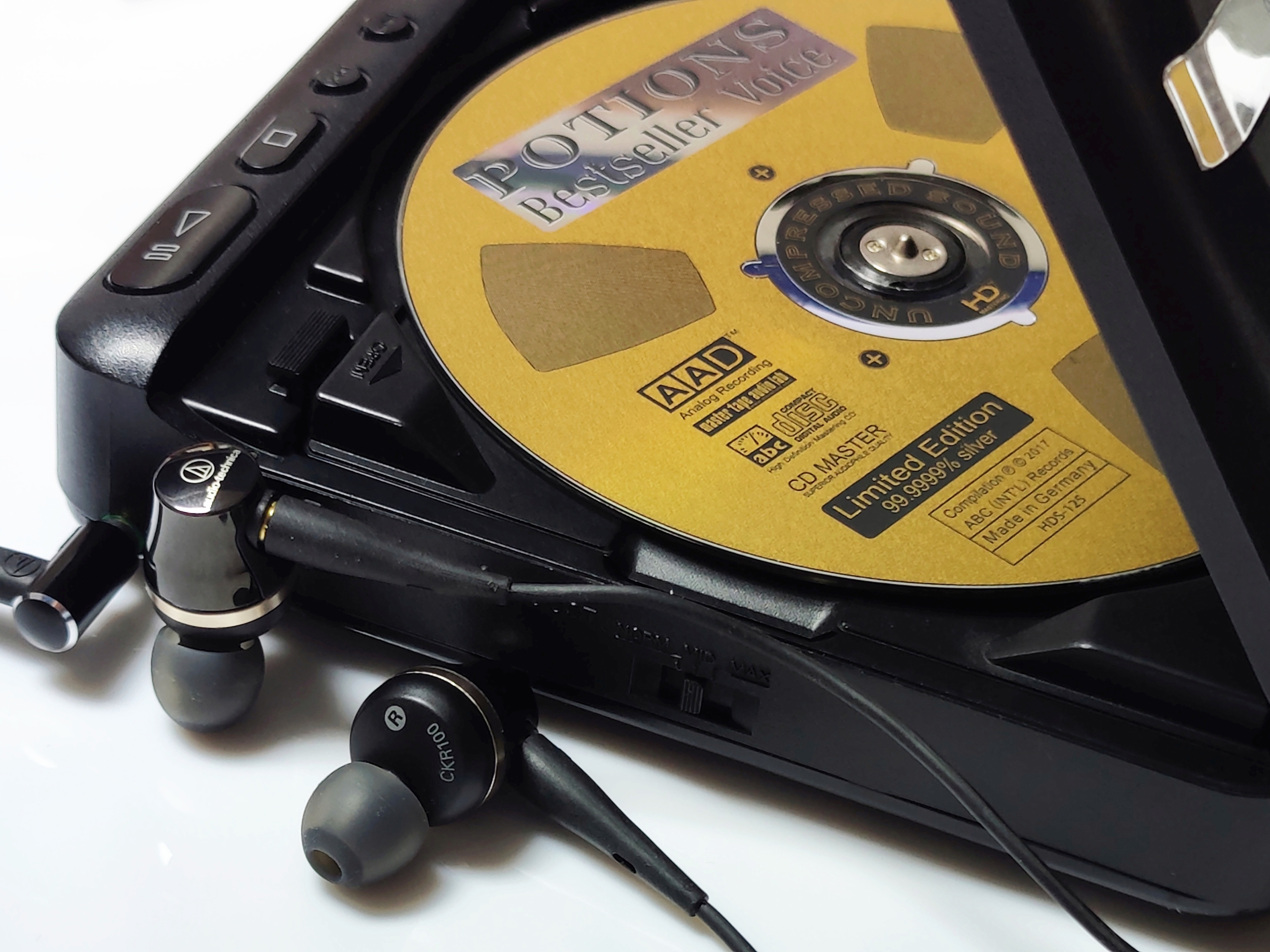 铁三角耳机ckr100系列测评,铁三角ckr100对比jvc1200